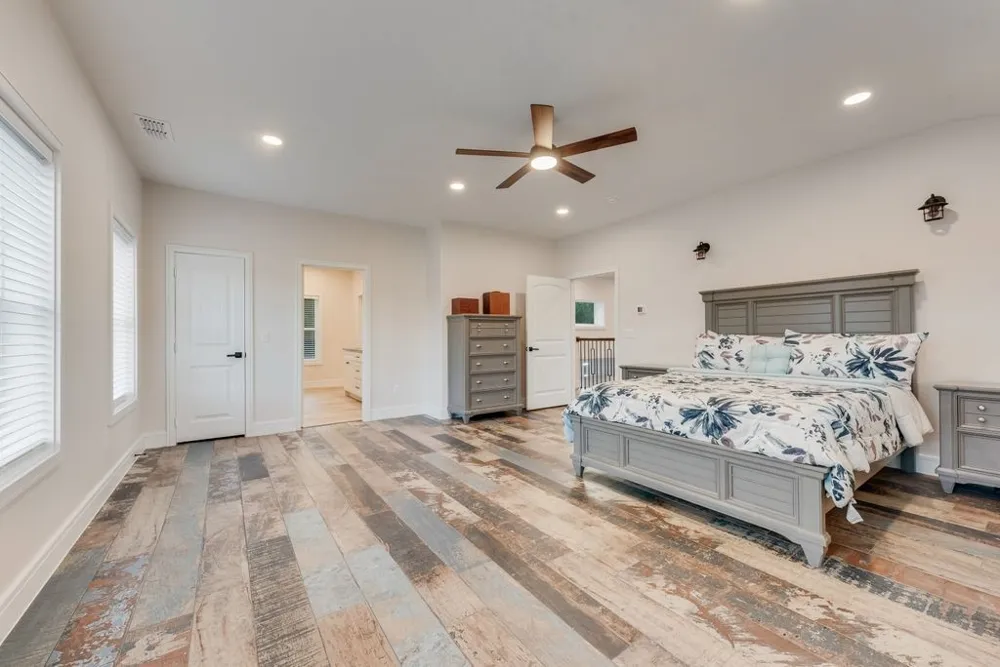11167 Plainview Road Krum, TX 76249