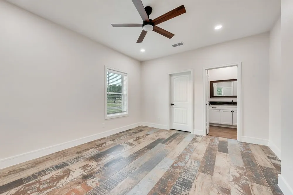 11167 Plainview Road Krum, TX 76249