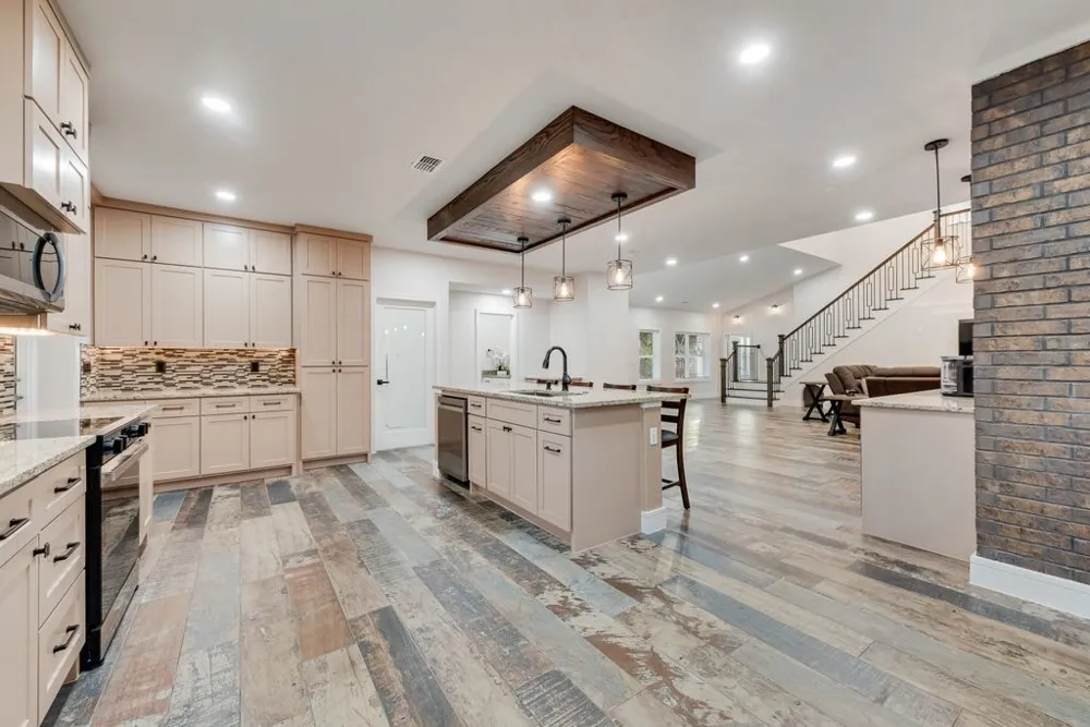 11167 Plainview Road Krum, TX 76249