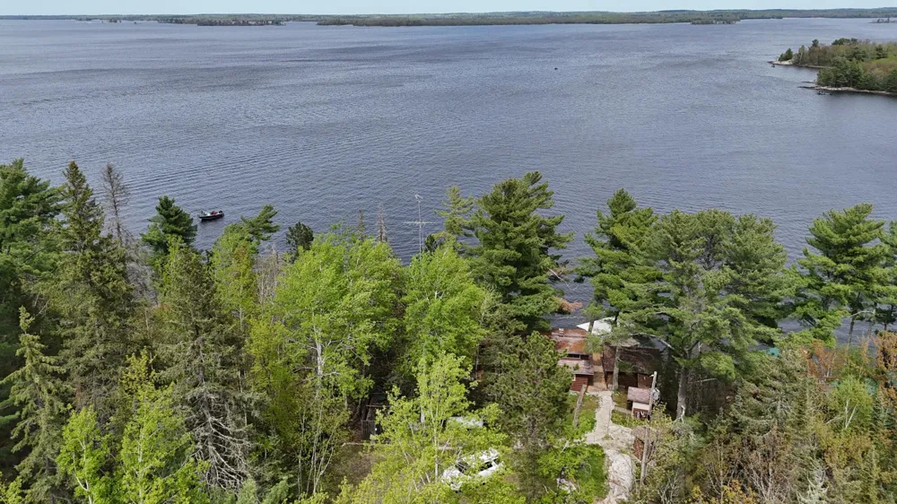 12418 Rock Point Drive Kabetogama, MN 56669
