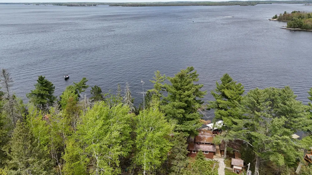 12418 Rock Point Drive Kabetogama, MN 56669