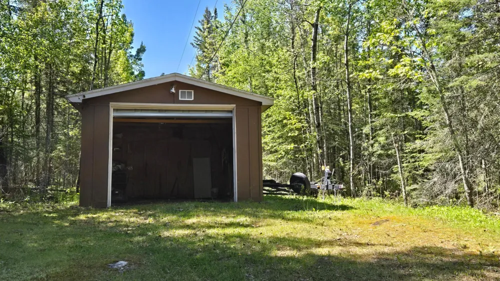 12418 Rock Point Drive Kabetogama, MN 56669