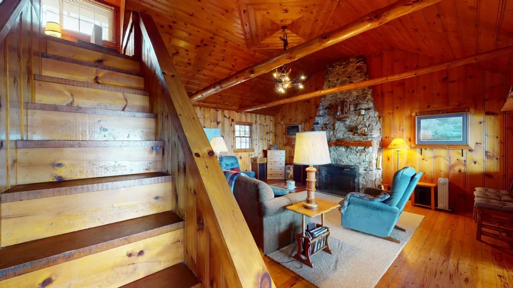 12418 Rock Point Drive Kabetogama, MN 56669