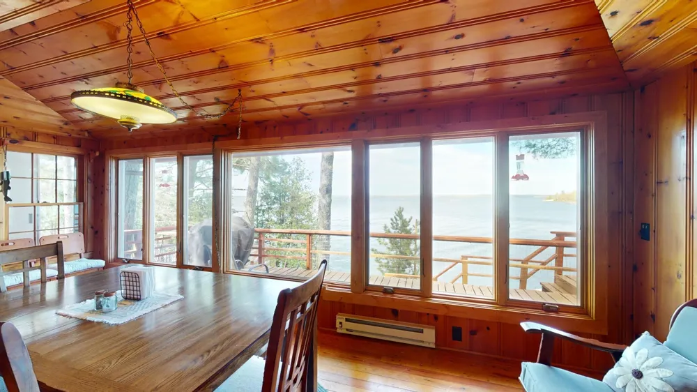 12418 Rock Point Drive Kabetogama, MN 56669