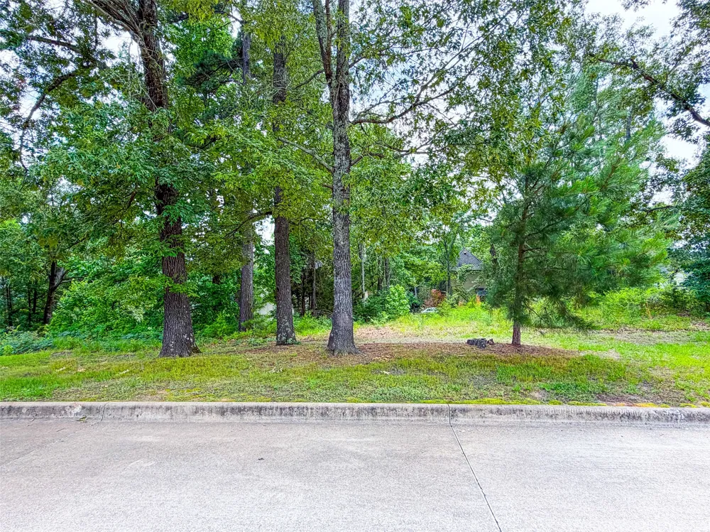 2807 J Cupit Court Tyler, TX 75709
