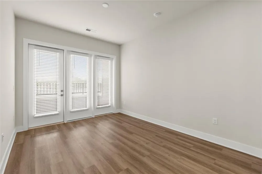 2648 Sandy Plains Road #324 Marietta, GA 30066