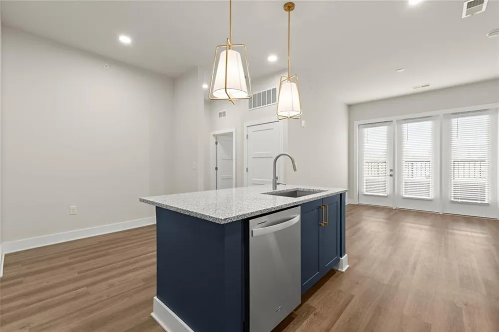 2648 Sandy Plains Road #324 Marietta, GA 30066