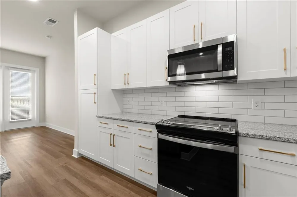 2648 Sandy Plains Road #324 Marietta, GA 30066