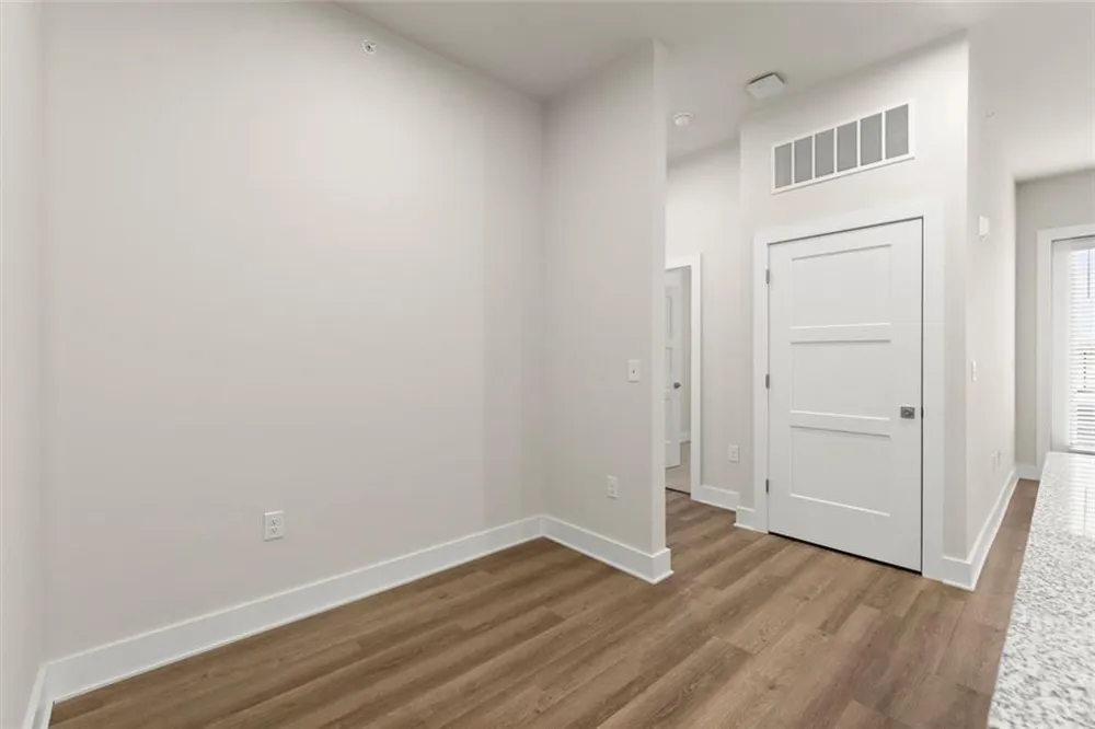 2648 Sandy Plains Road #324 Marietta, GA 30066