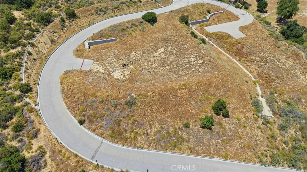 11627 Poema Place Chatsworth, CA 91311