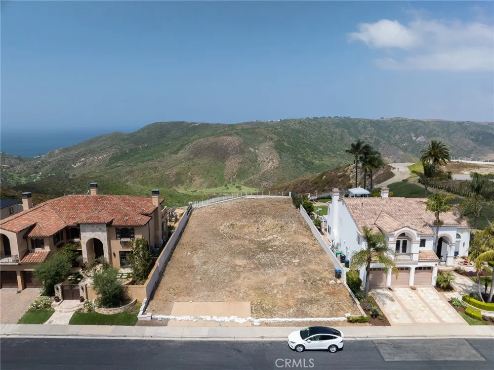 9 Coronado Pointe Laguna Niguel, CA 92677