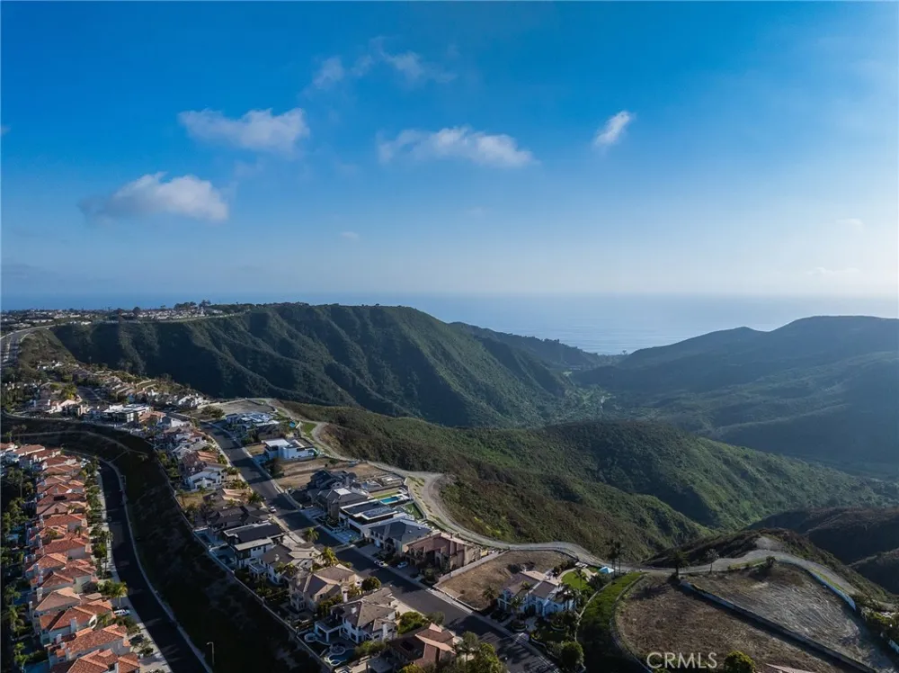 9 Coronado Pointe Laguna Niguel, CA 92677