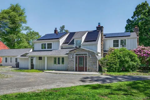 51 Pinesbridge Road
