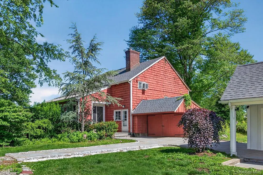 51 Pinesbridge Road Ossining, NY 10562