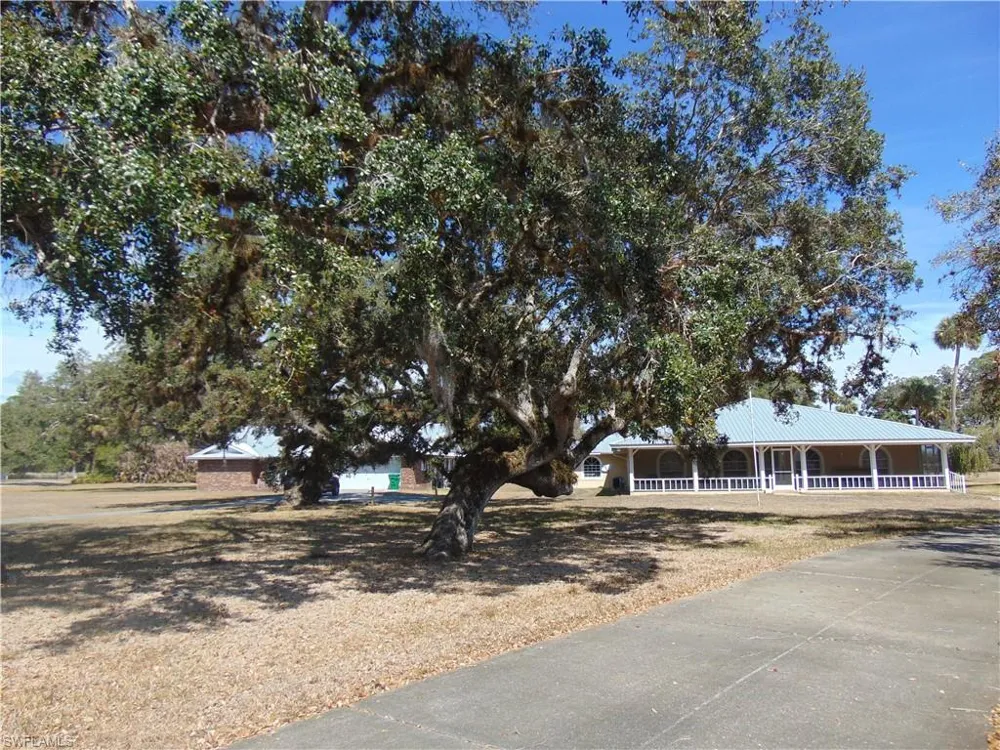 1092 Riverbend Drive Labelle, FL 33935