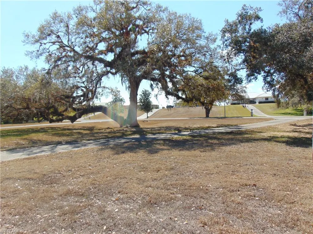 1092 Riverbend Drive Labelle, FL 33935