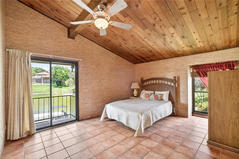 200 MAITLAND AVENUE #128 Altamonte Springs, FL 32701