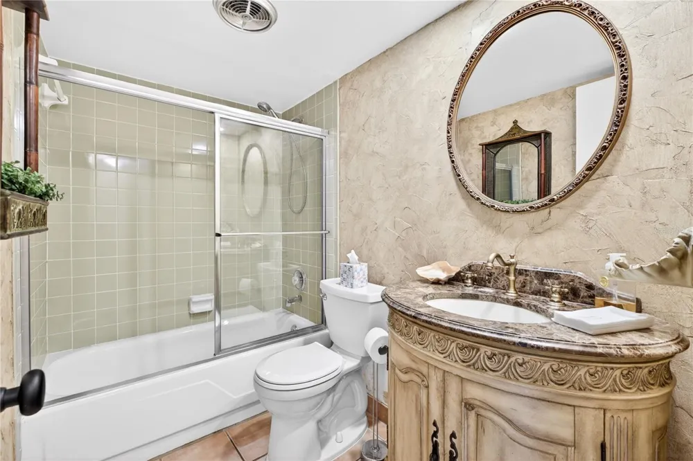 200 MAITLAND AVENUE #128 Altamonte Springs, FL 32701