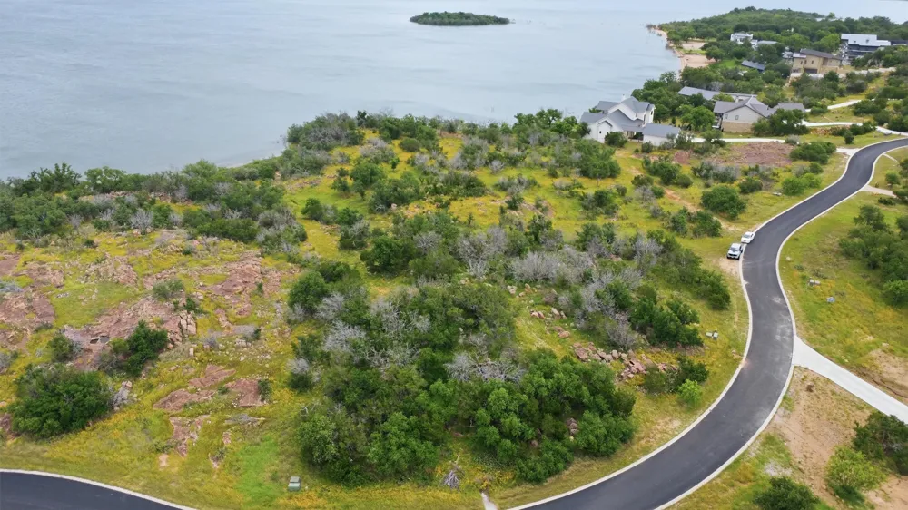 30 Peninsula Drive Burnet, TX 78611