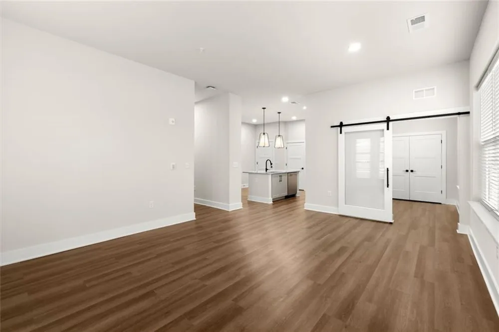 2648 Sandy Plains Road #246 Marietta, GA 30066