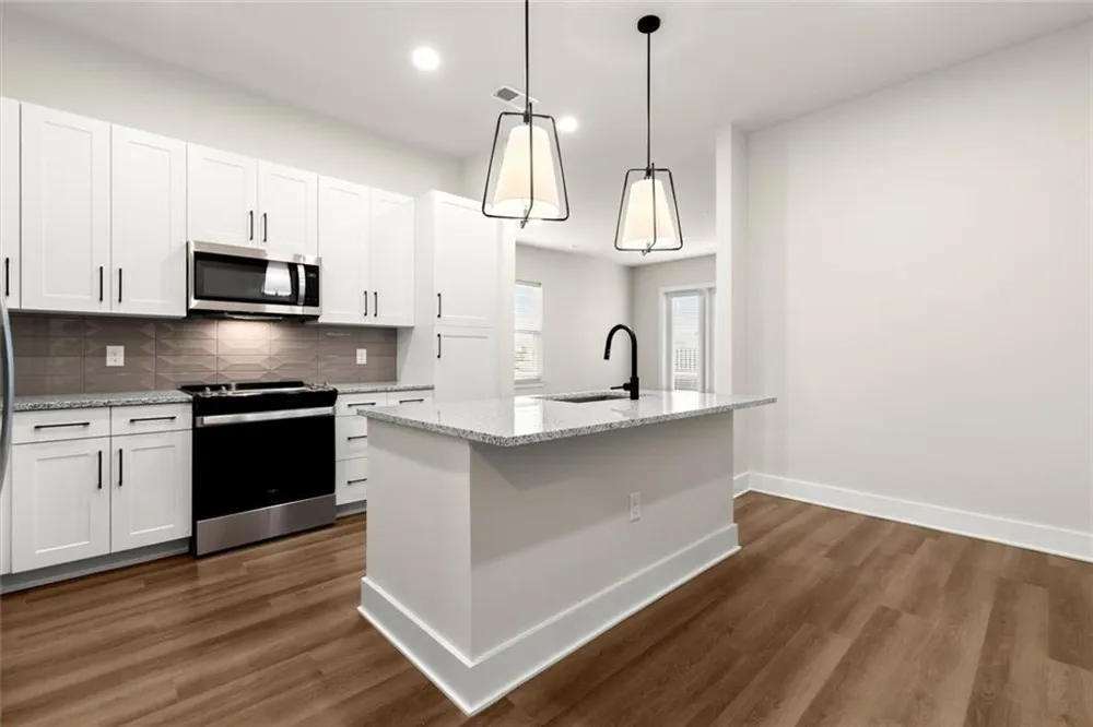 2648 Sandy Plains Road #246 Marietta, GA 30066