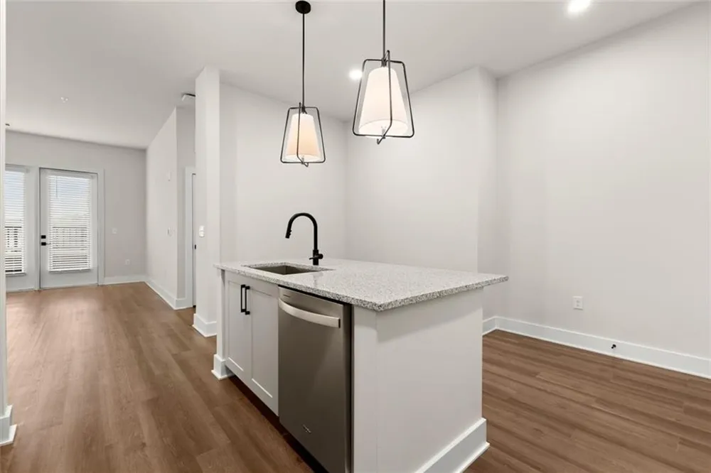 2648 Sandy Plains Road #246 Marietta, GA 30066