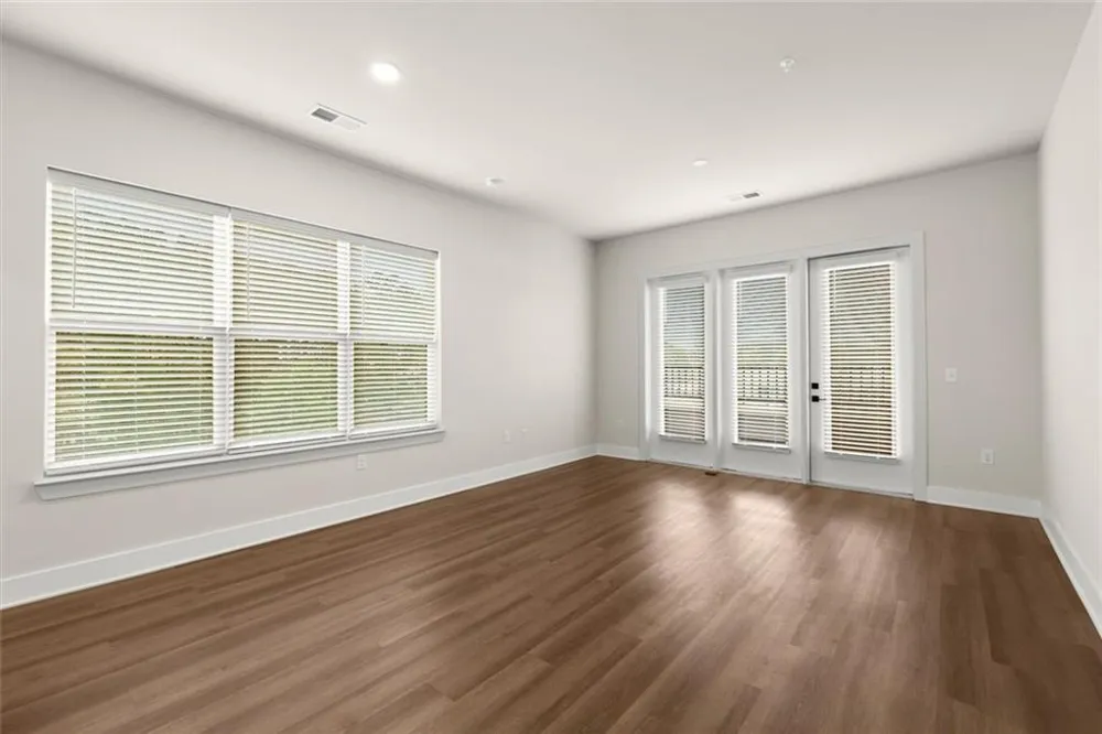 2648 Sandy Plains Road #246 Marietta, GA 30066