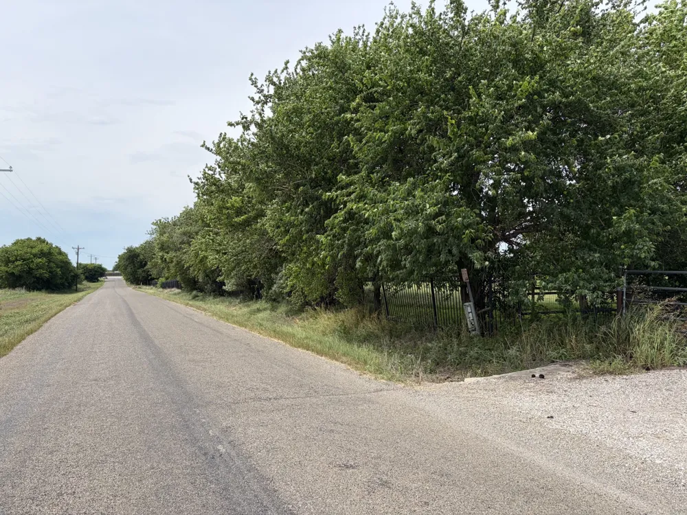 1250 County Road 141 Georgetown, TX 78626