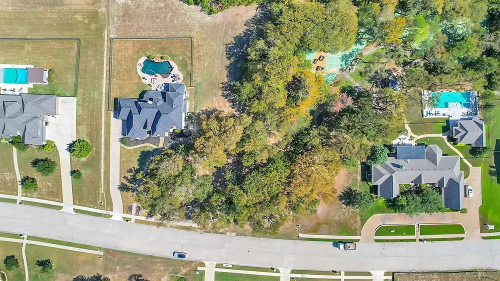 133 Falcon Point Drive Heath, TX 75032