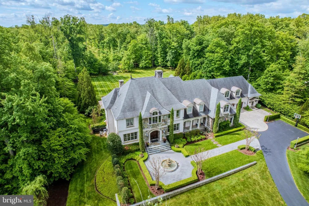 40935 GRENATA PRESERVE PLACE Leesburg, VA 20175