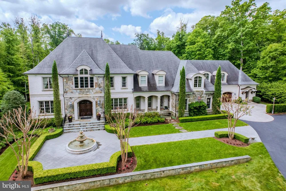 40935 GRENATA PRESERVE PLACE Leesburg, VA 20175