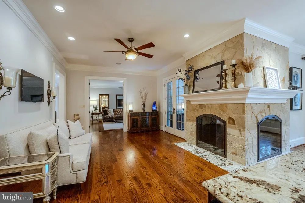 40935 GRENATA PRESERVE PLACE Leesburg, VA 20175