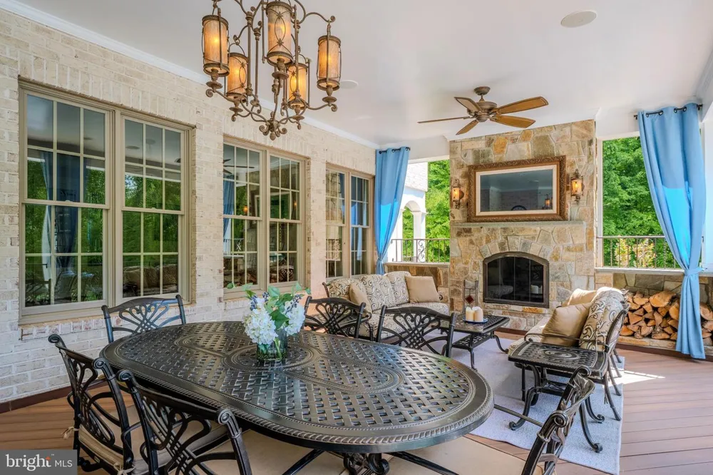 40935 GRENATA PRESERVE PLACE Leesburg, VA 20175