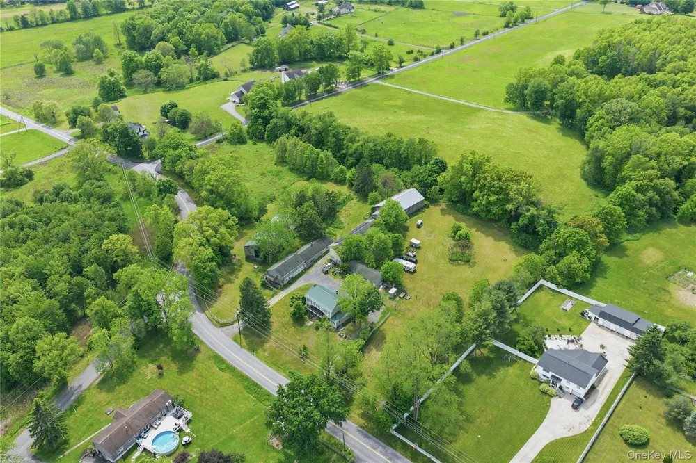 345 Drexel Drive Pine Bush, NY 12566