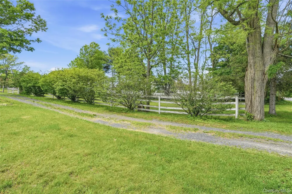 345 Drexel Drive Pine Bush, NY 12566
