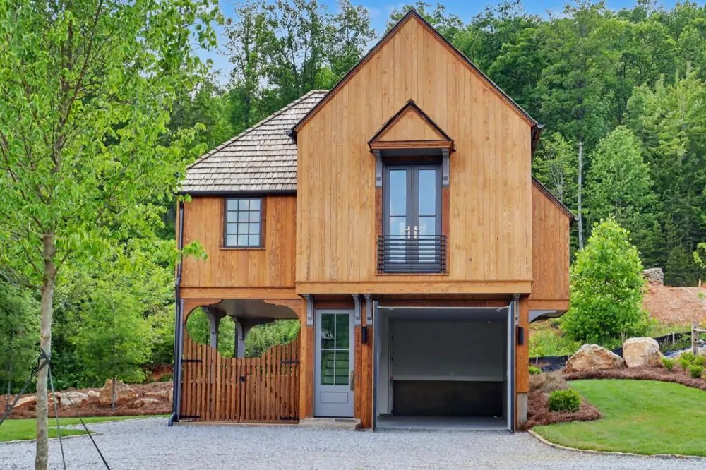 140 Cove View Lane Clarkesville, GA 30523