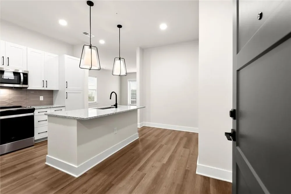 2648 Sandy Plains Road #146 Marietta, GA 30066