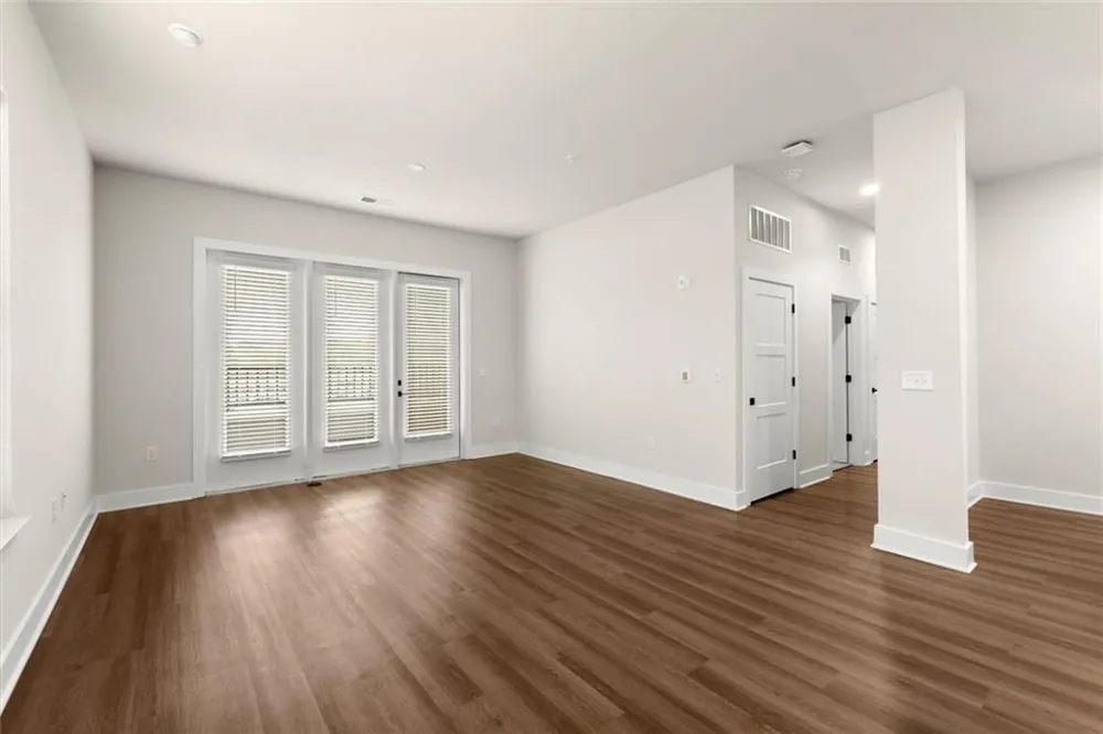 2648 Sandy Plains Road #146 Marietta, GA 30066