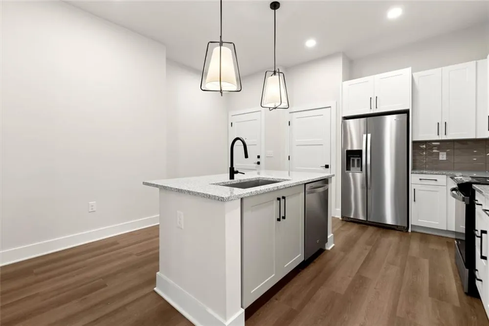 2648 Sandy Plains Road #146 Marietta, GA 30066