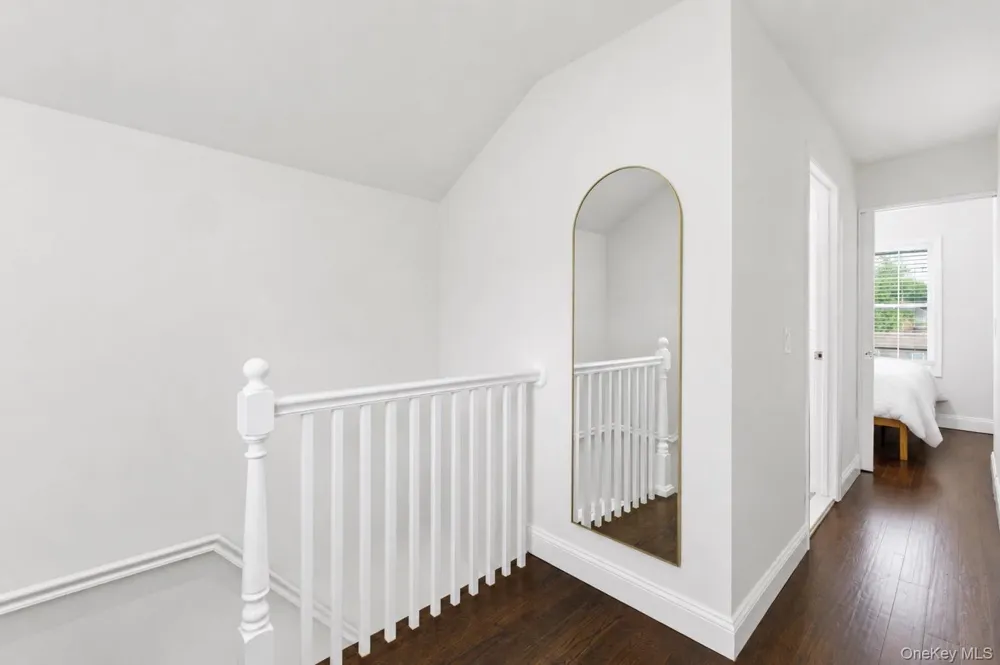2 Taft Avenue Islip, NY 11751