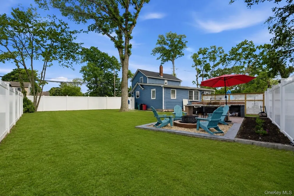 2 Taft Avenue Islip, NY 11751