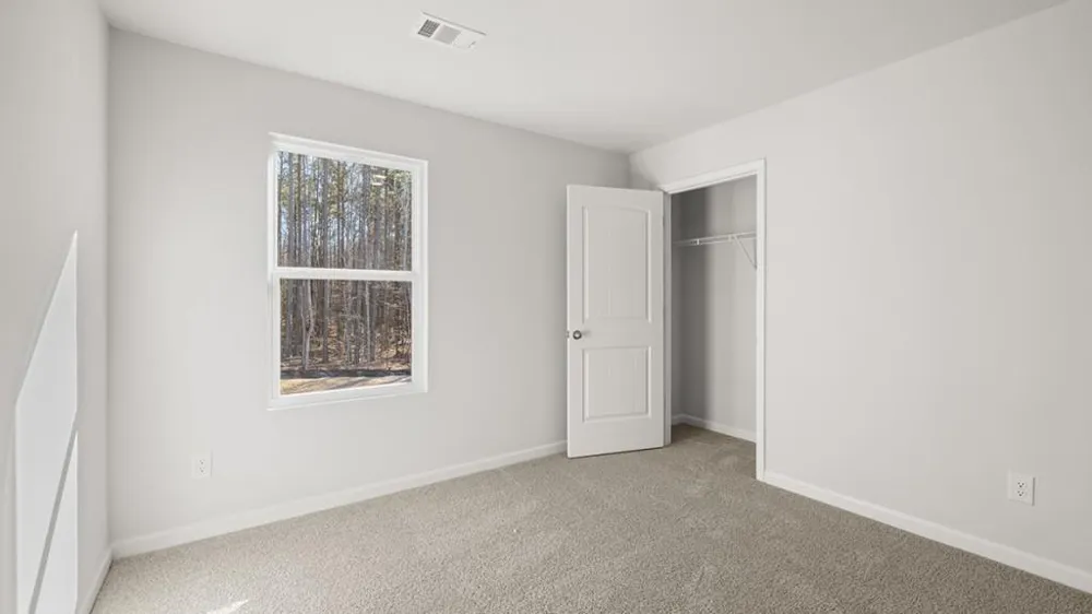 204 Hampton Terrace Dallas, GA 30157
