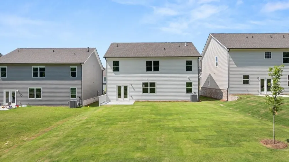 204 Hampton Terrace Dallas, GA 30157