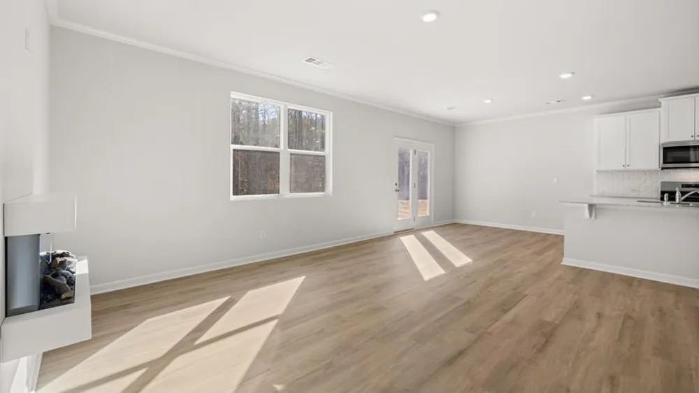 204 Hampton Terrace Dallas, GA 30157
