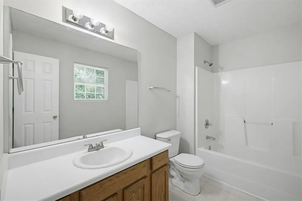 4015 Chapman Drive Gainesville, GA 30506