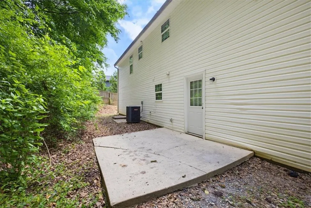4015 Chapman Drive Gainesville, GA 30506