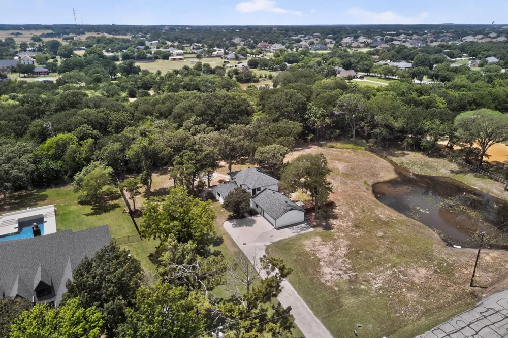150 S Woodland Trail Double Oak, TX 75077