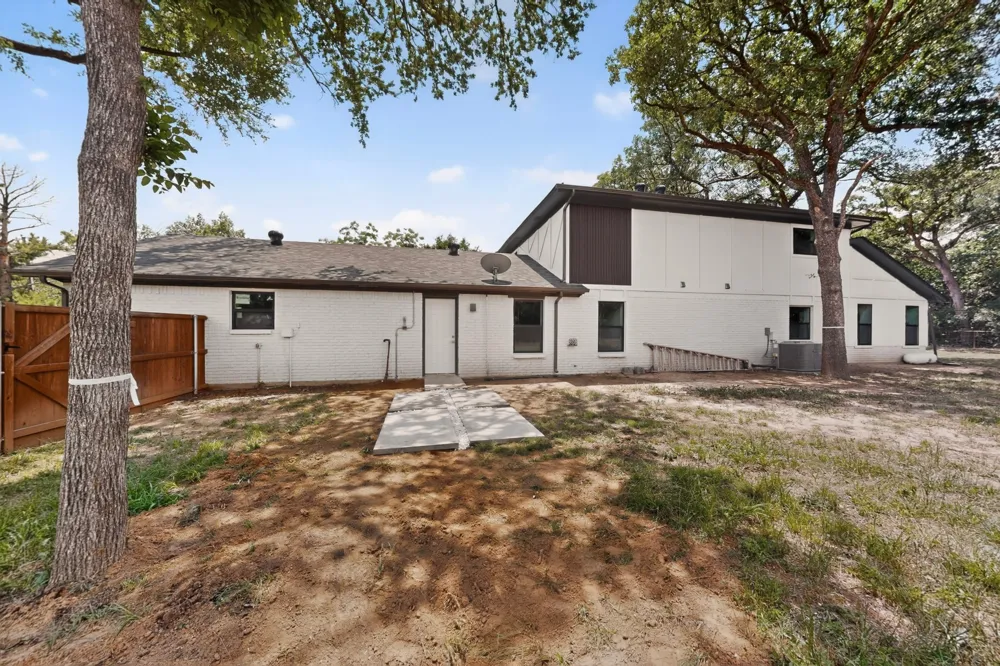 150 S Woodland Trail Double Oak, TX 75077