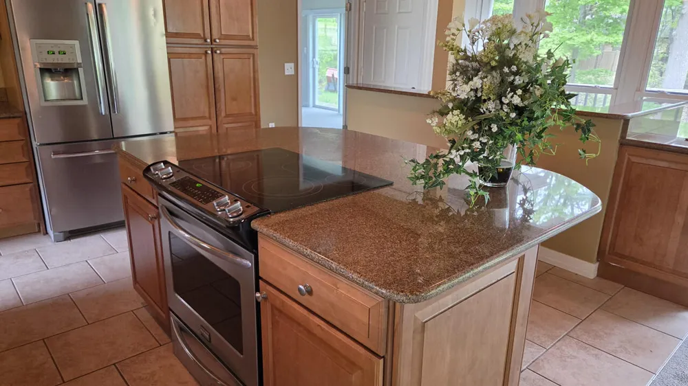 32619 Greenland Court Livonia, MI 48154