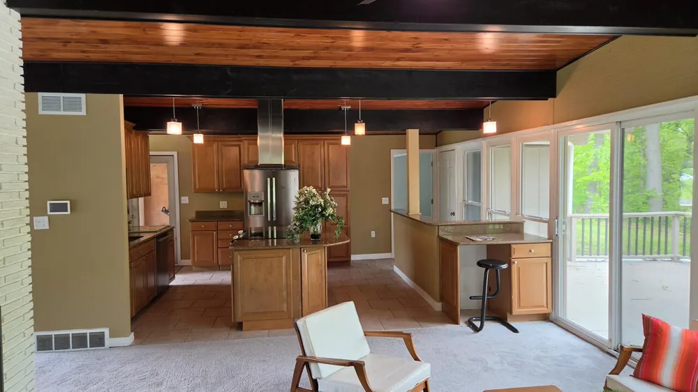 32619 Greenland Court Livonia, MI 48154
